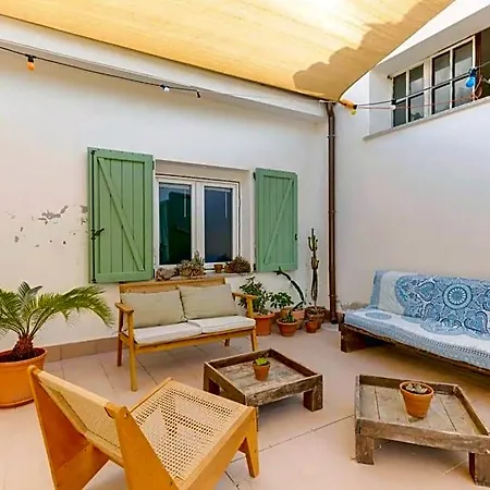 Domu Prexada Bed and Breakfast Maracalagonis