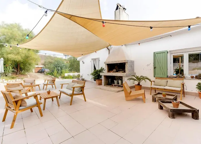 Oda ve Kahvaltı Domu Prexada