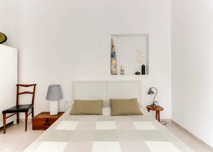 Oda ve Kahvaltı Domu Prexada 3*